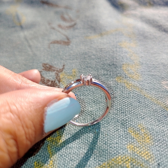 *RESTOCKED*LGBTQIA+rainbow 925 silver ring - Picture 3 of 4